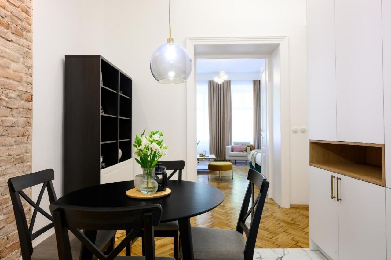 Native Apartments Dietla 71 Krakow Ngoại thất bức ảnh